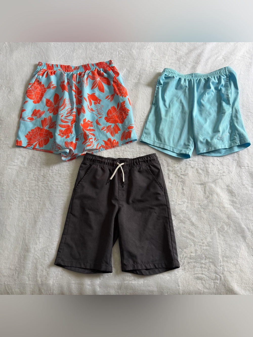 Youth Boys Athletic Shorts Lot of 3 Mixed Brands and  Styles Size Medium